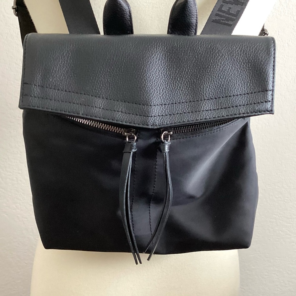 \Botkier\ Essentials Backpack - image 3